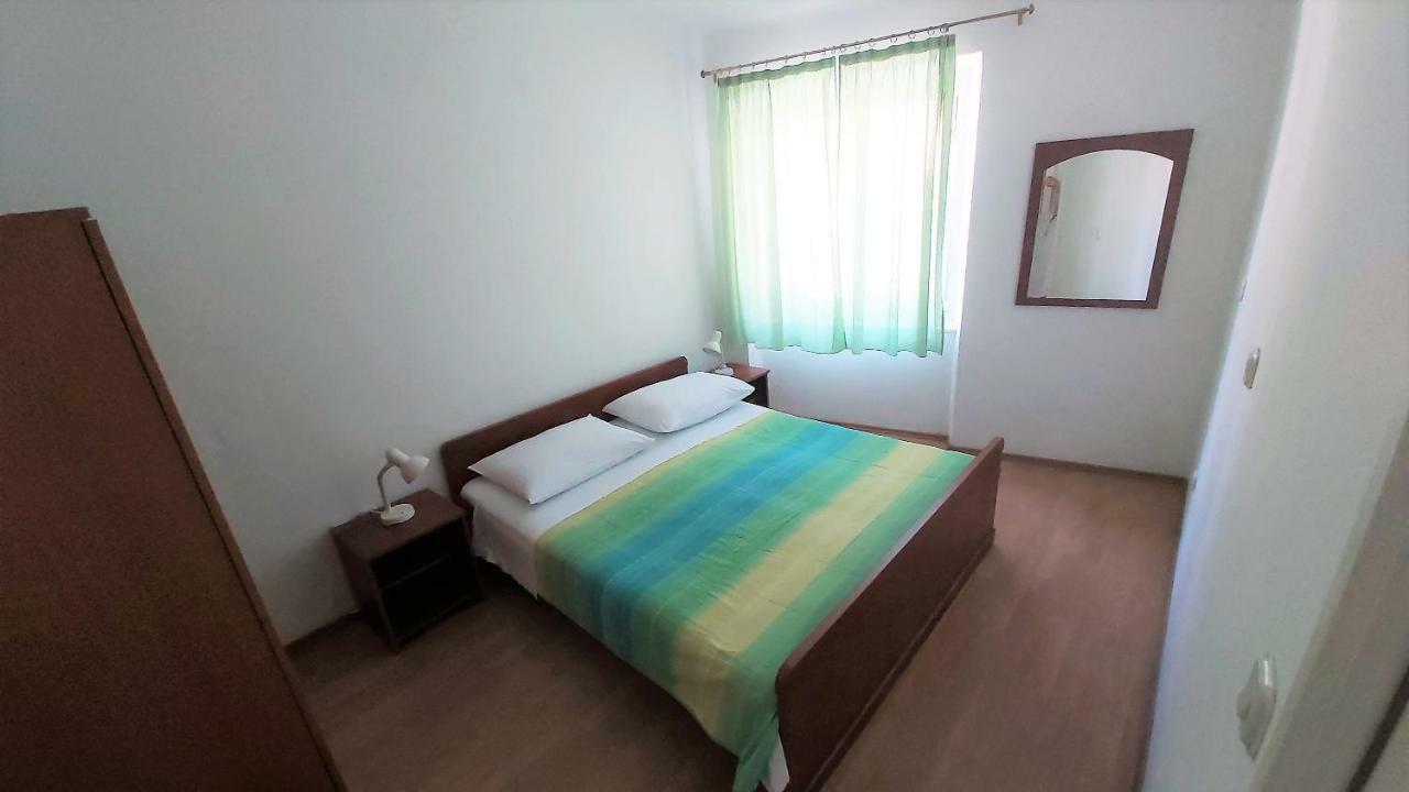 Apartment Mandic オミシュ エクステリア 写真